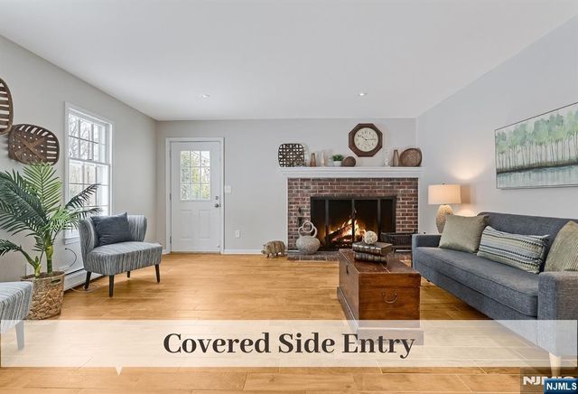 64 Anona Drive, Upper Saddle River, NJ 07458