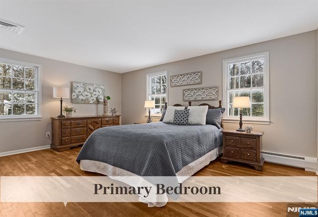 64 Anona Drive, Upper Saddle River, NJ 07458