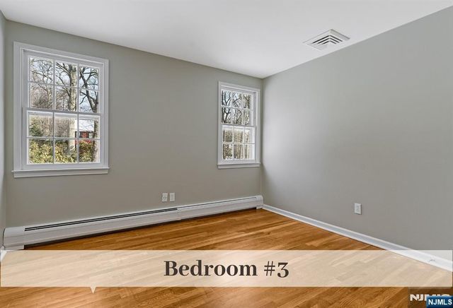 64 Anona Drive, Upper Saddle River, NJ 07458