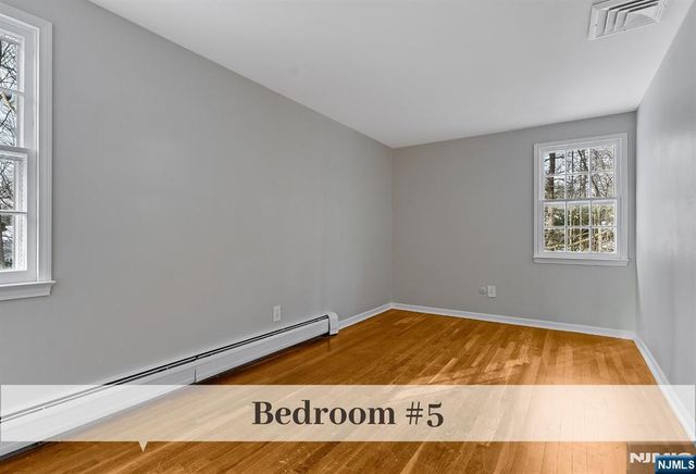 64 Anona Drive, Upper Saddle River, NJ 07458