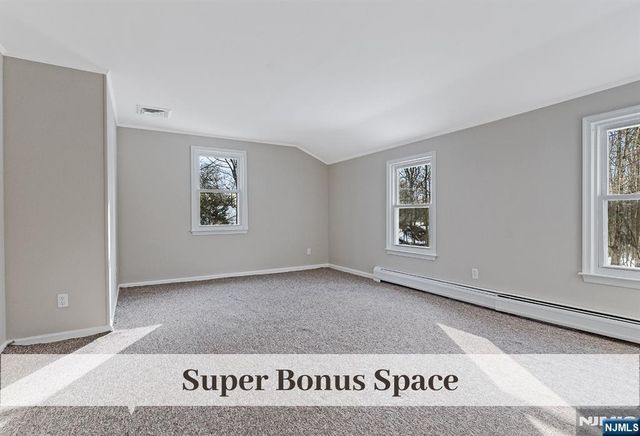 64 Anona Drive, Upper Saddle River, NJ 07458