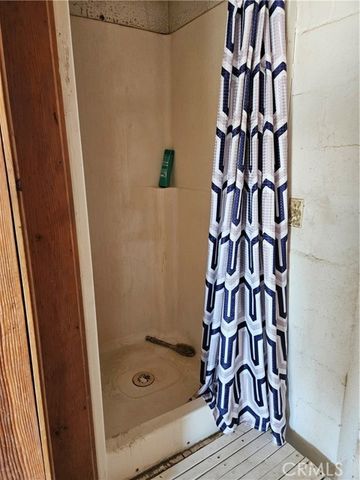 5451 Kuhns Rd, Twentynine Palms, CA 92277