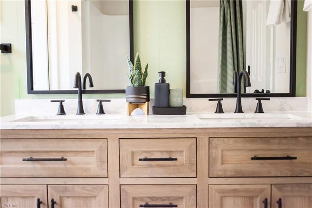 3399 News RD, Williamsburg, VA 23188