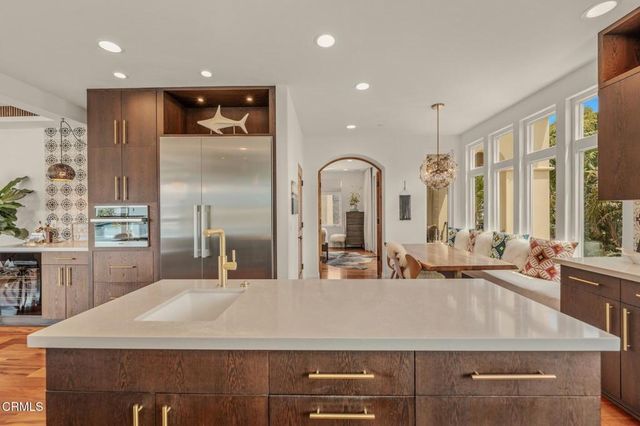 1158 Shelburn Lane, Ventura, CA 93001