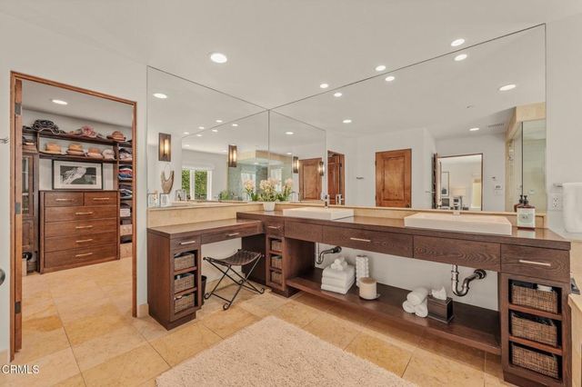 1158 Shelburn Lane, Ventura, CA 93001