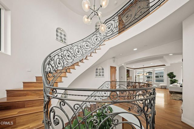 1158 Shelburn Lane, Ventura, CA 93001