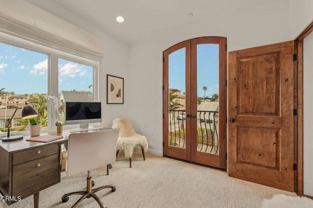 1158 Shelburn Lane, Ventura, CA 93001