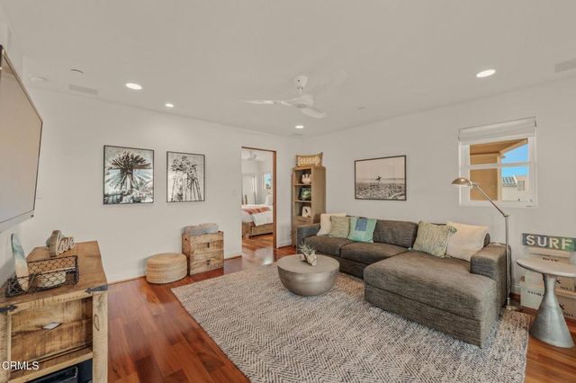 1158 Shelburn Lane, Ventura, CA 93001