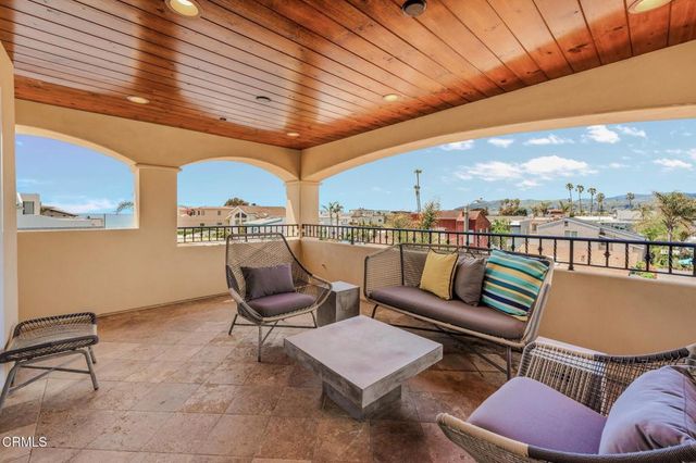 1158 Shelburn Lane, Ventura, CA 93001