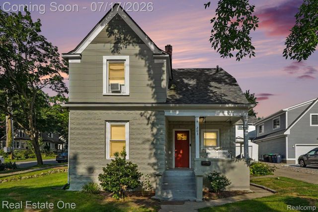 203 N 7th Street, Ann Arbor, MI 48103