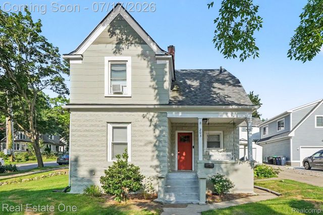 203 N 7th Street, Ann Arbor, MI 48103