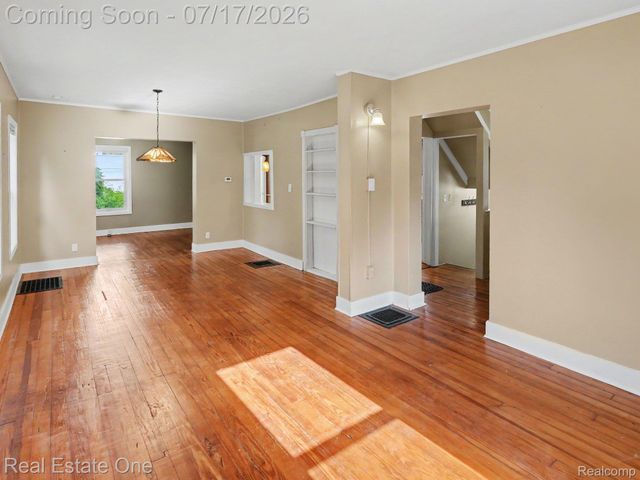 203 N 7th Street, Ann Arbor, MI 48103