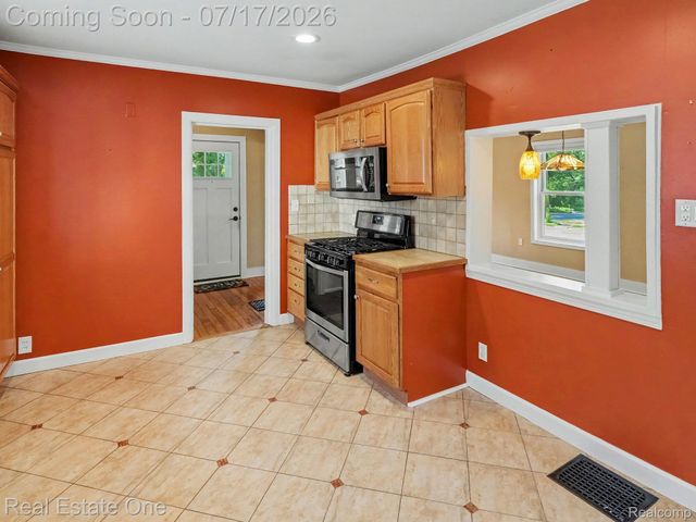 203 N 7th Street, Ann Arbor, MI 48103
