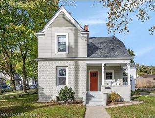 203 N 7th Street, Ann Arbor, MI 48103