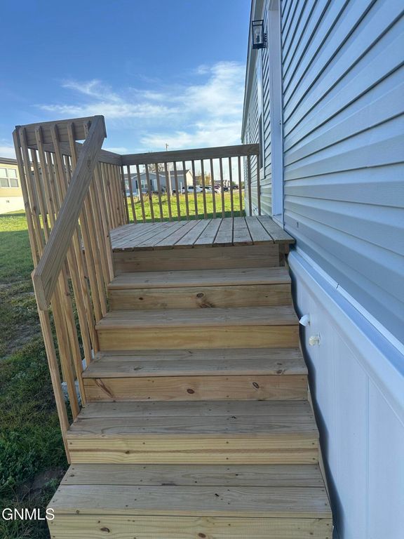 278 Partridge Lane, Lincoln, ND 58504 photo 3