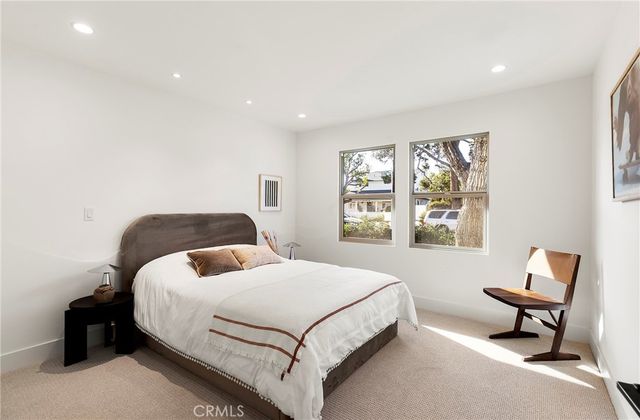 212 E 19th Street, Costa Mesa, CA 92627