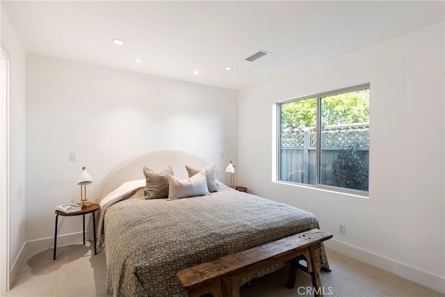 212 E 19th Street, Costa Mesa, CA 92627
