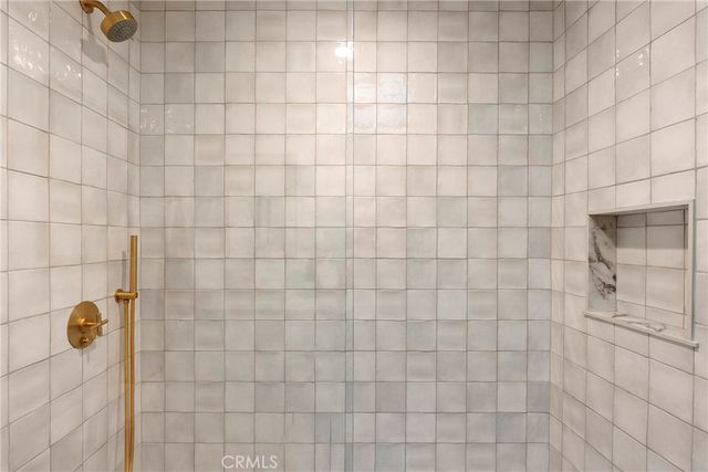 212 E 19th Street, Costa Mesa, CA 92627