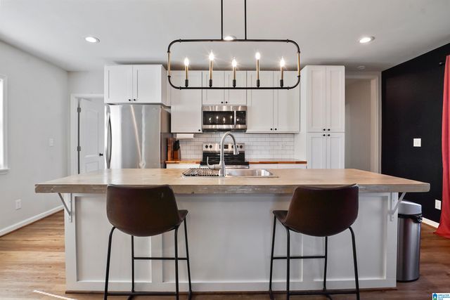 301 WISTERIA STREET, West Blocton, AL 35184