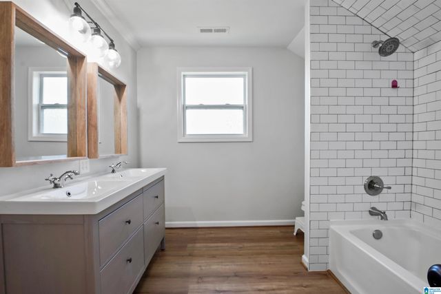 301 WISTERIA STREET, West Blocton, AL 35184