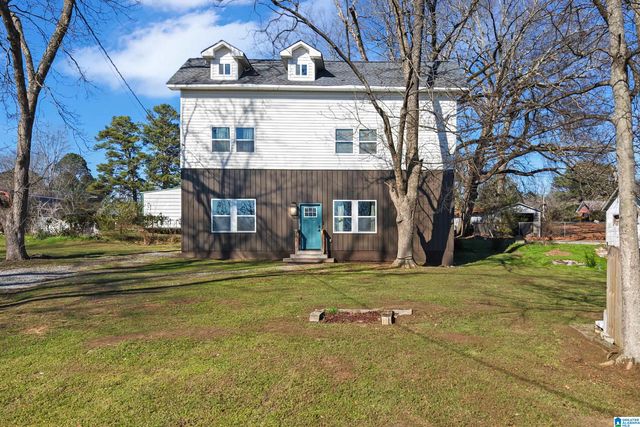 301 WISTERIA STREET, West Blocton, AL 35184