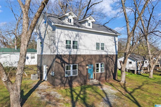 301 WISTERIA STREET, West Blocton, AL 35184