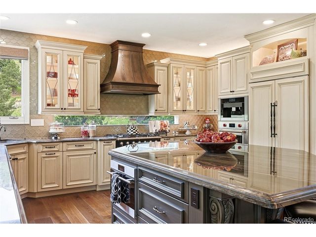 16494 Sandstone Dr, Morrison, CO 80465