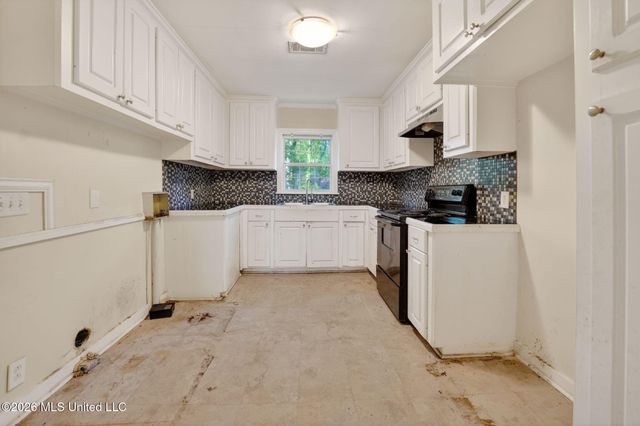 339 Audubon Place, Jackson, MS 39206