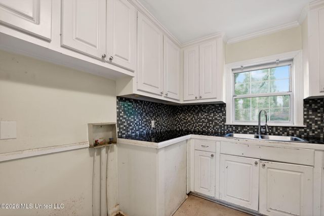 339 Audubon Place, Jackson, MS 39206