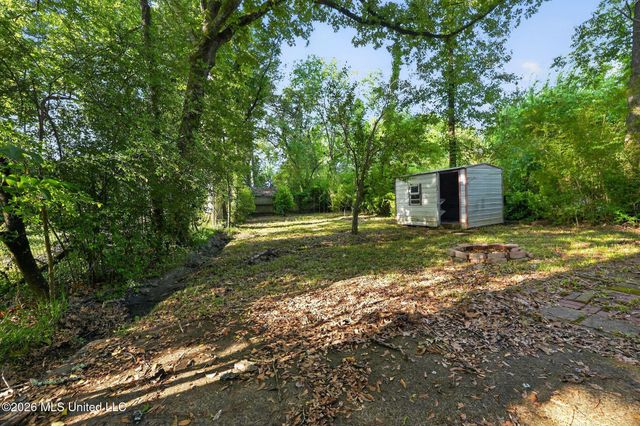 339 Audubon Place, Jackson, MS 39206