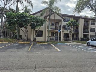 4481 W Mcnab Road 10, Pompano Beach, FL 33069