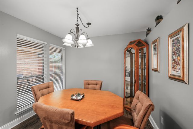 23 Park Lane, Bedford, TX 76021