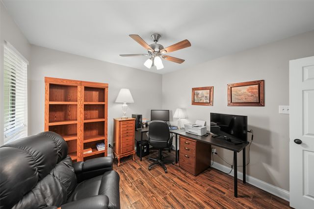 23 Park Lane, Bedford, TX 76021
