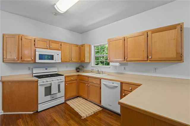 4860 Meadow Overlook Drive, Cumming, GA 30040