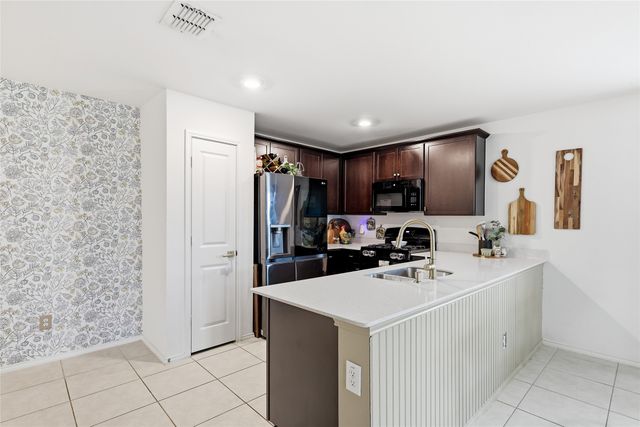 312 Ranchito Pass, Fort Worth, TX 76052