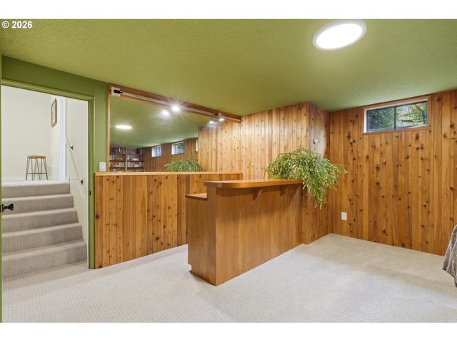 11700 Sw FOOTHILL Dr, Portland, OR 97225