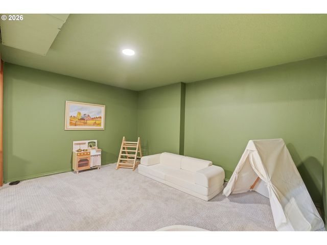 11700 Sw FOOTHILL Dr, Portland, OR 97225