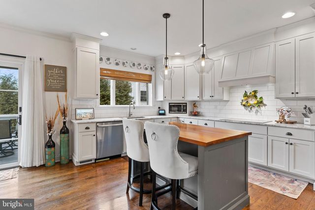 798 COTTAGE BROOK LN, Grantham, PA 17027