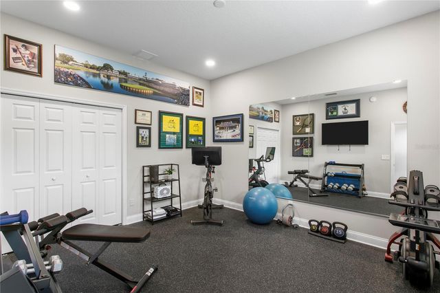 2801 SHORE BREEZE DRIVE, Tampa, FL 33611