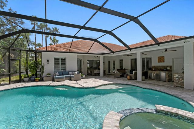 2801 SHORE BREEZE DRIVE, Tampa, FL 33611