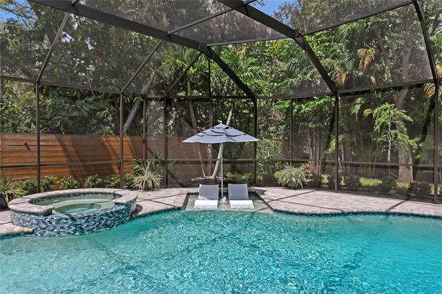 2801 SHORE BREEZE DRIVE, Tampa, FL 33611