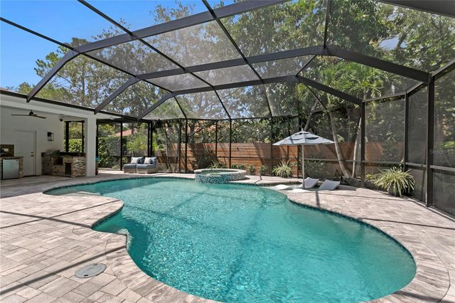 2801 SHORE BREEZE DRIVE, Tampa, FL 33611