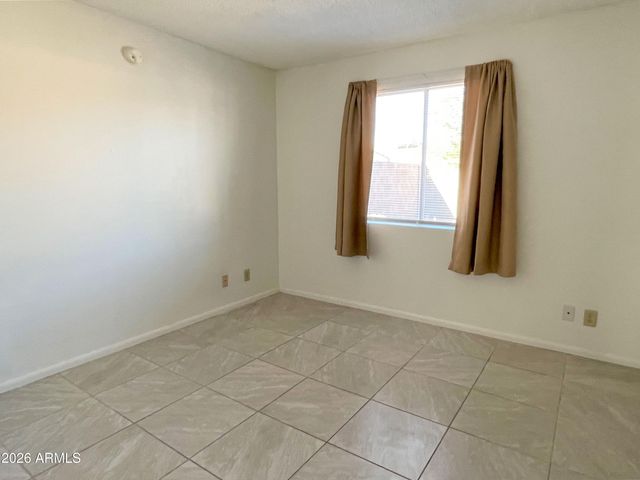 4746 W Aster Drive, Glendale, AZ 85304