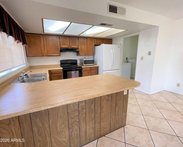 4746 W Aster Drive, Glendale, AZ 85304