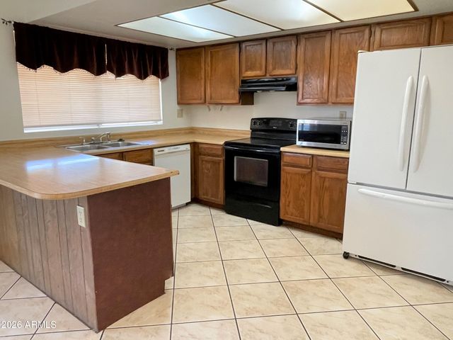 4746 W Aster Drive, Glendale, AZ 85304