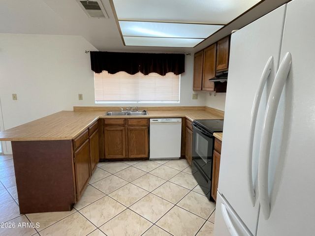 4746 W Aster Drive, Glendale, AZ 85304