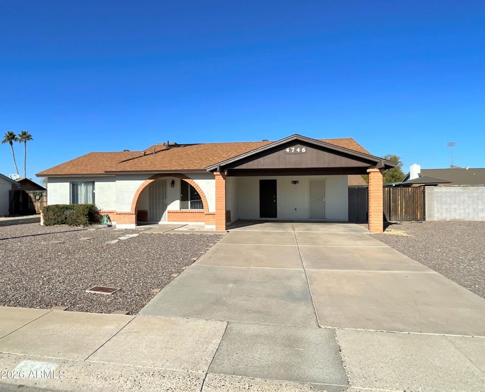 4746 W Aster Drive, Glendale, AZ 85304