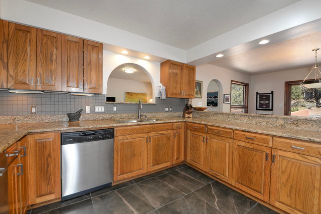 1219 Rockrose Road NE, Albuquerque, NM 87122