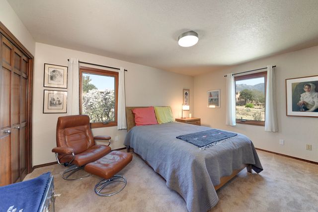 1219 Rockrose Road NE, Albuquerque, NM 87122