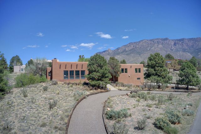 1219 Rockrose Road NE, Albuquerque, NM 87122